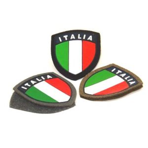 Scudetto Italia plastificato con velcro