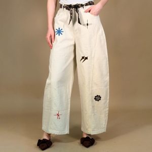 Jeans Barrel c/Ricami